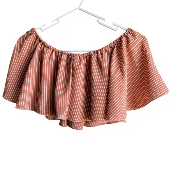 Revolve ELLEJAY Two Piece Matching Pant Set Tan/White Striped Crop Top & Pants 0 - Picture 10 of 15